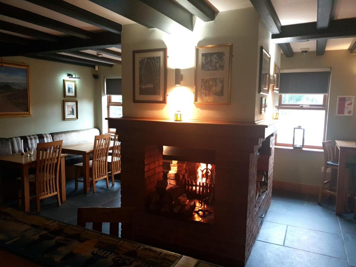 The Huntsman Of Little Wenlock Hotel Telford Ngoại thất bức ảnh